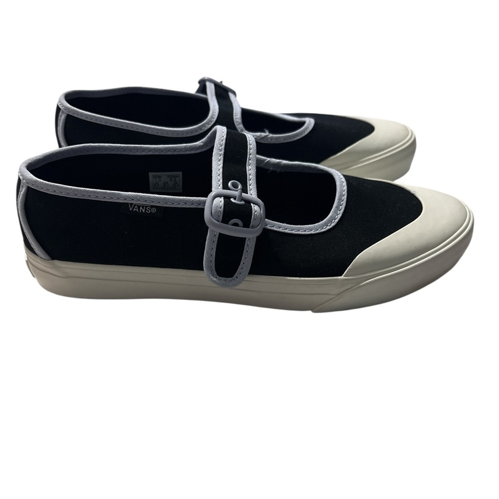 Vans Style 93 Mary Jane Women Size 8.5 Black White Canvas Buckle Shoes NEW